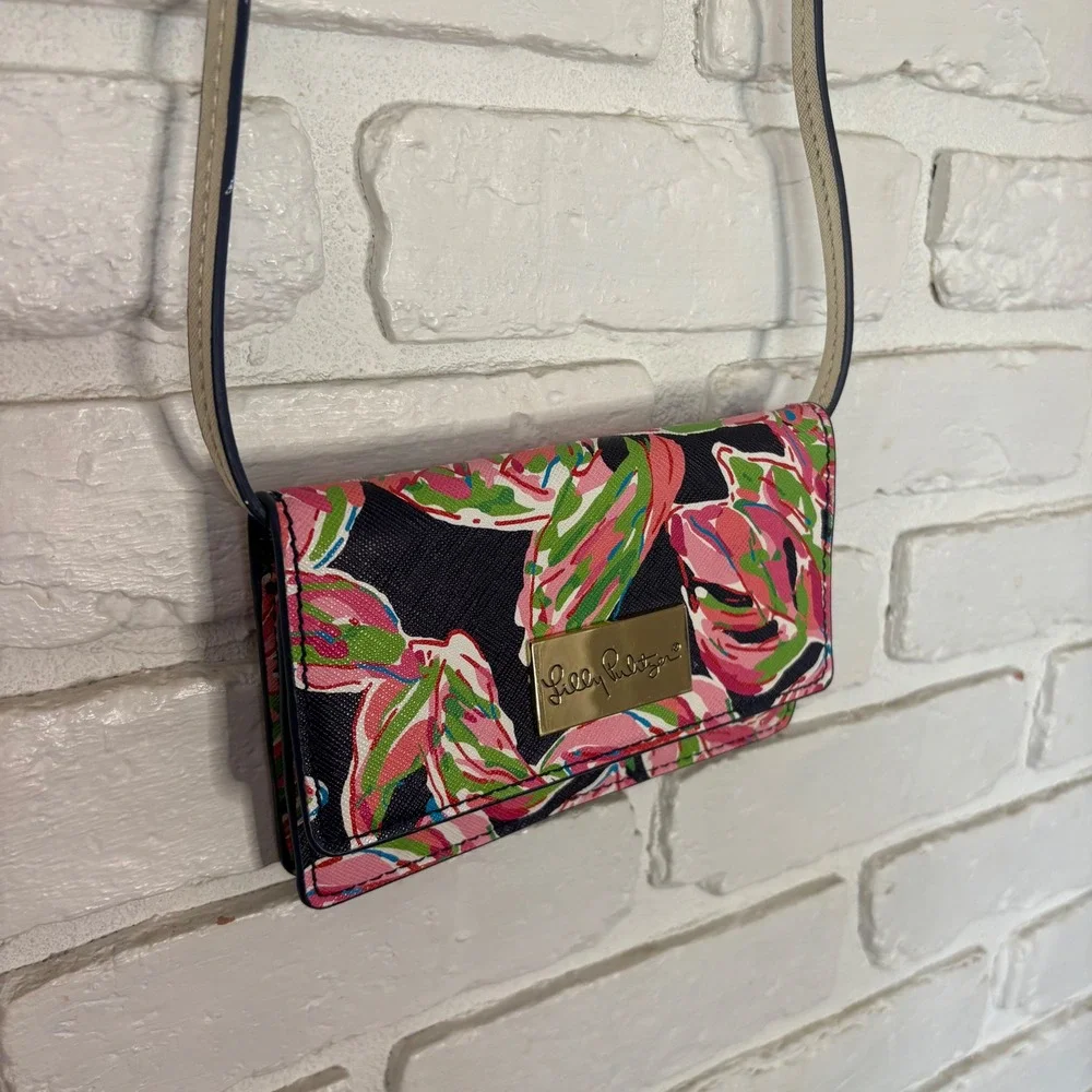 Lilly Pulitzer It's A Date Crossbody Bg Clutch Removable Strap Floral Print